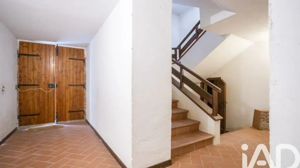 Pièces - 2-Bedroom Apartment in Historic Centre, Monte San Vito