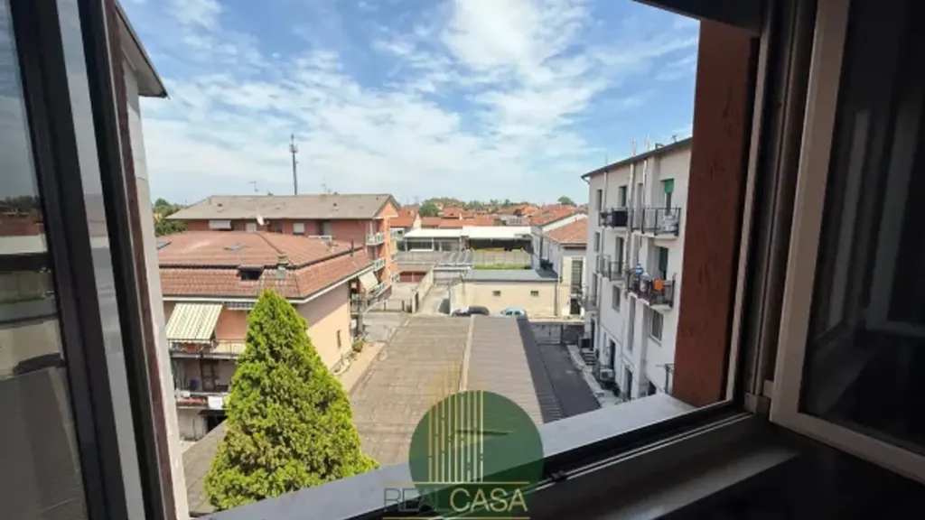Balcon - Bright Two-Bedroom Apartment in Brugherio