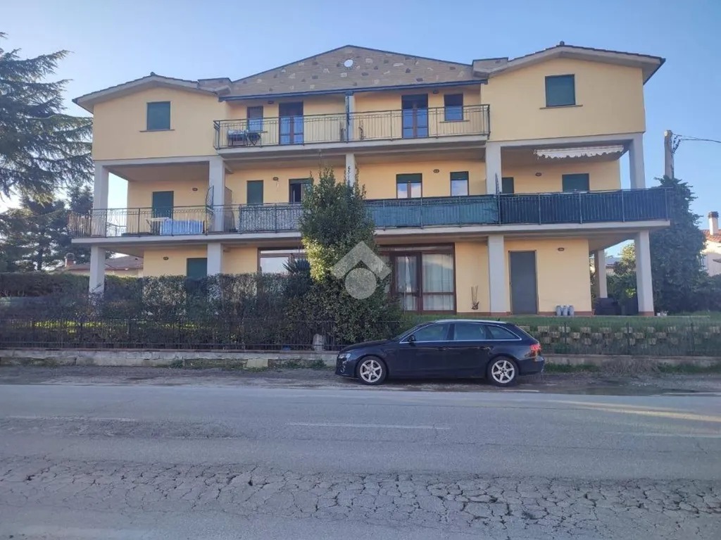 Exterior - Modern Apartment with Balcony in Perugia