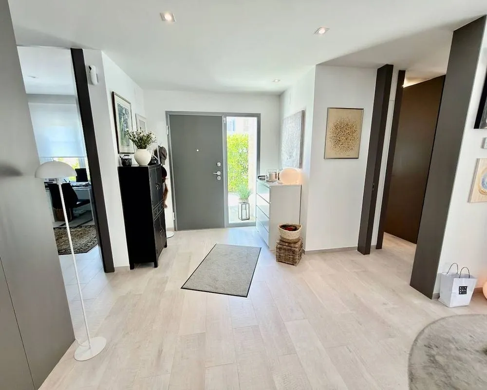 Esik - 3-Bedroom House with Pool in Algorfa