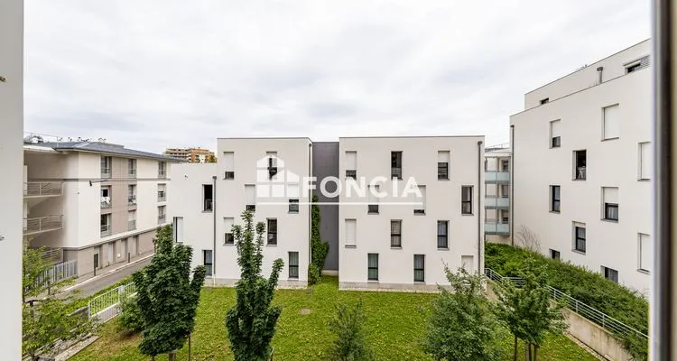 1-toaline korter asukohas Grenoble