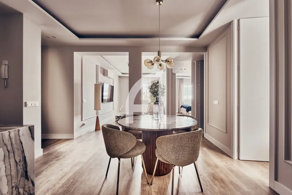 Söögituba - Furnished Flat with Lift in Madrid