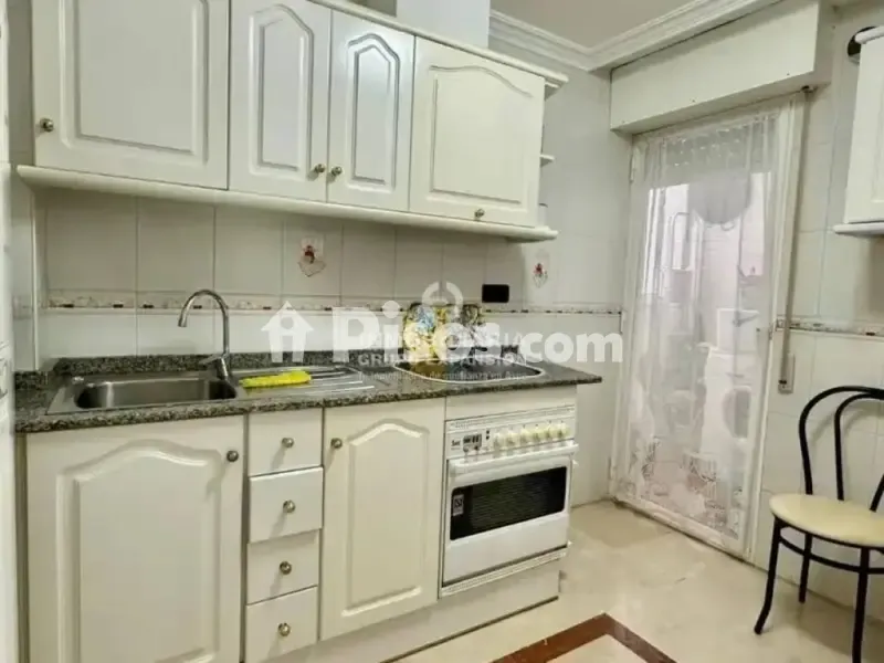 Kitchen - Seafront Apartment with Balcony in Torrevieja