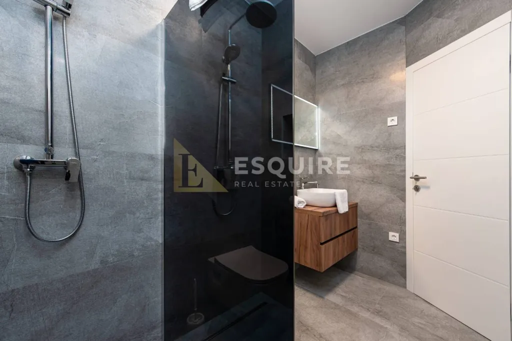 Vannitoad - Luxury Villa with Pool in Tinj, Benkovac