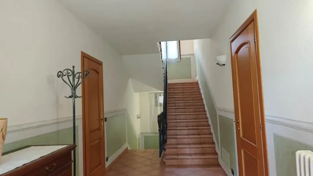 Hallway - Villa with Pool and Garden in Correggio