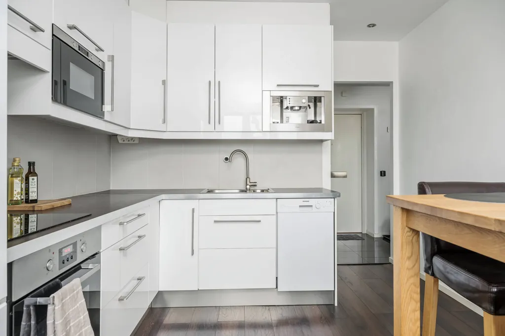 Cuisine - Modern Flat with Balcony in Norrköping