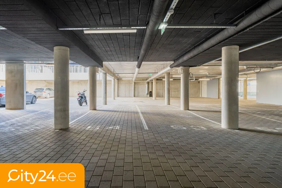 Garage - Apartment with Sauna and Balcony in Kristiine