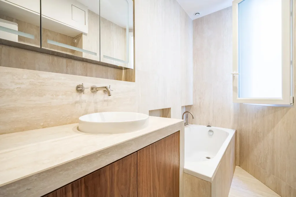 Bagni - Haussmannian Flat with Two Bedrooms in Neuilly