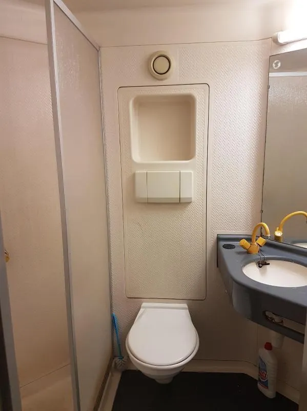 Vannitoad - Convertible Studio Apartment in Albi