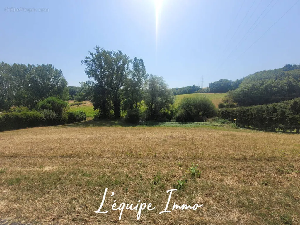 Giardino - Buildable Land with CU in Pessan