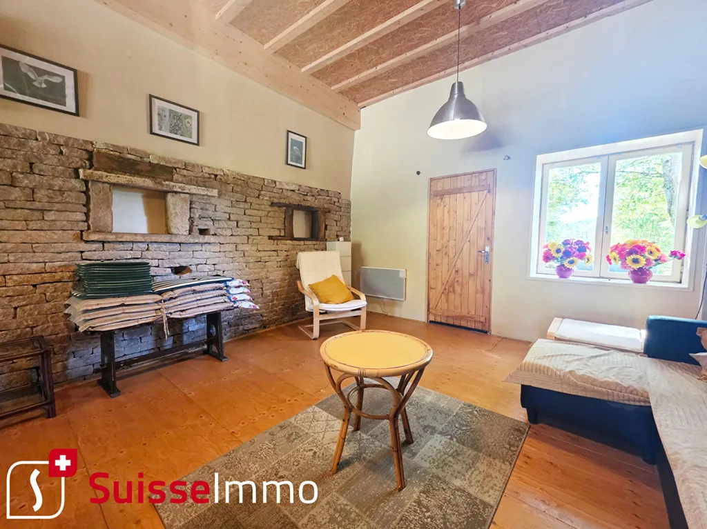 Elutuba - Rustic 18th-Century Farmhouse in Colombotte