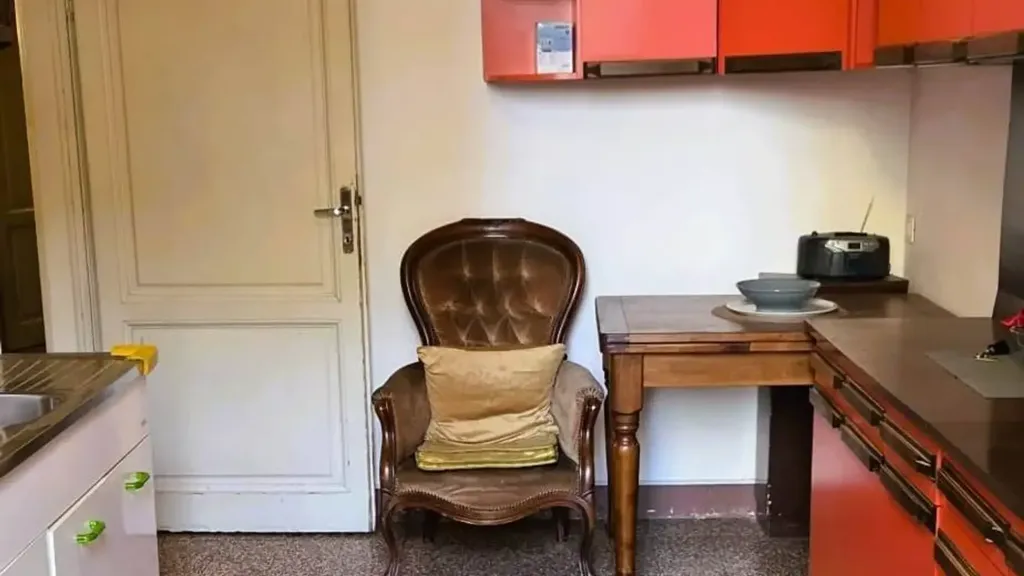 Köök - Quadrilocale in Historic Stone Building, Florence