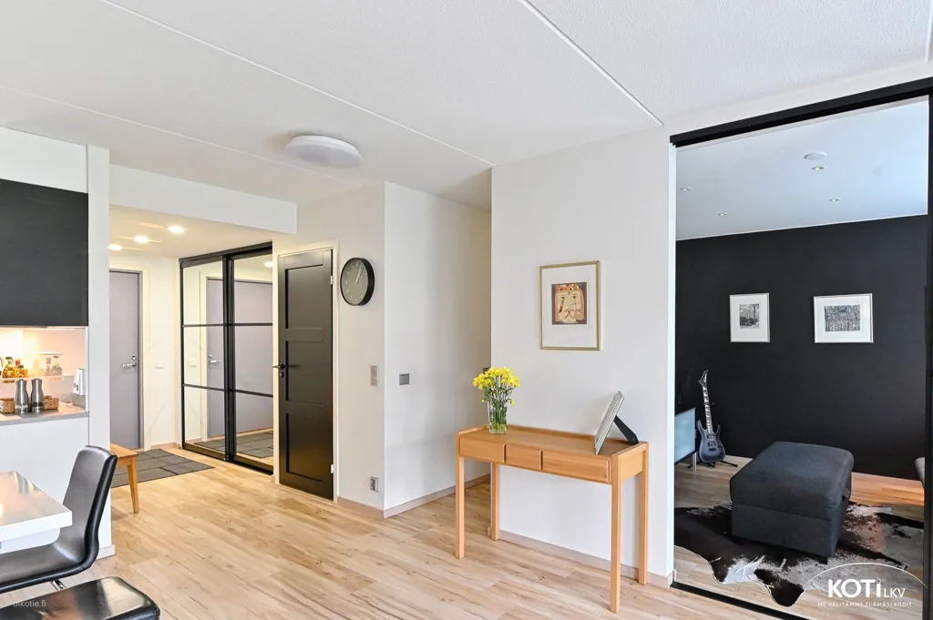 Dining Room - Renovated Apartment with Balcony in Soukka