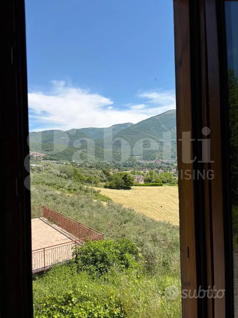 Terrass - Four-Room Apartment with Balcony in Rivodutri