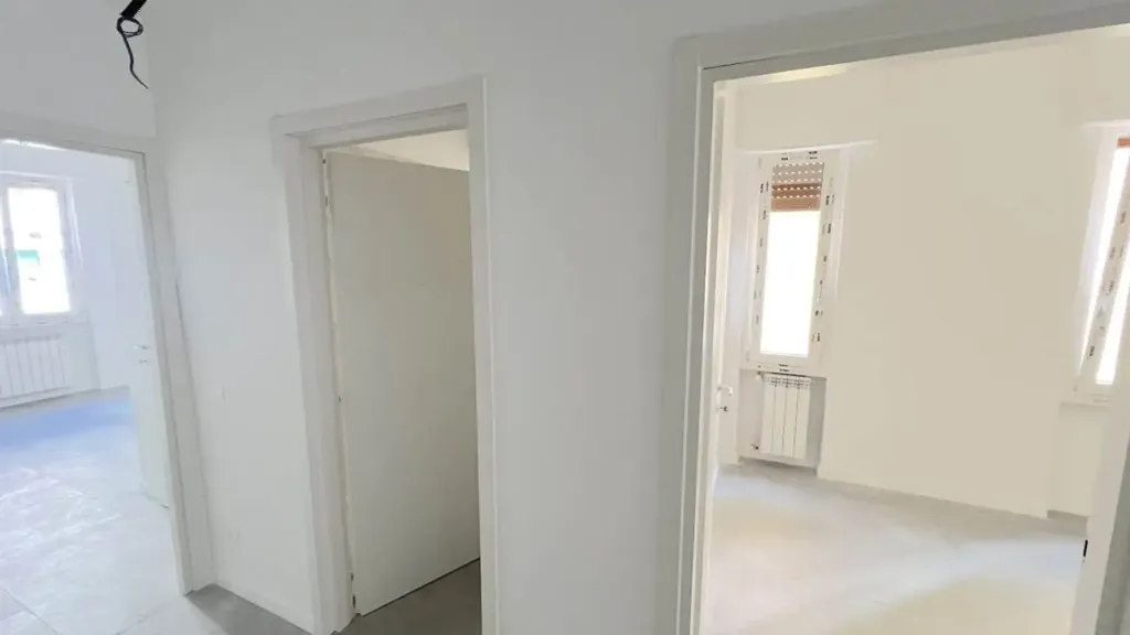 Pièces - Rearranged Apartment with Double Bathroom in Florence