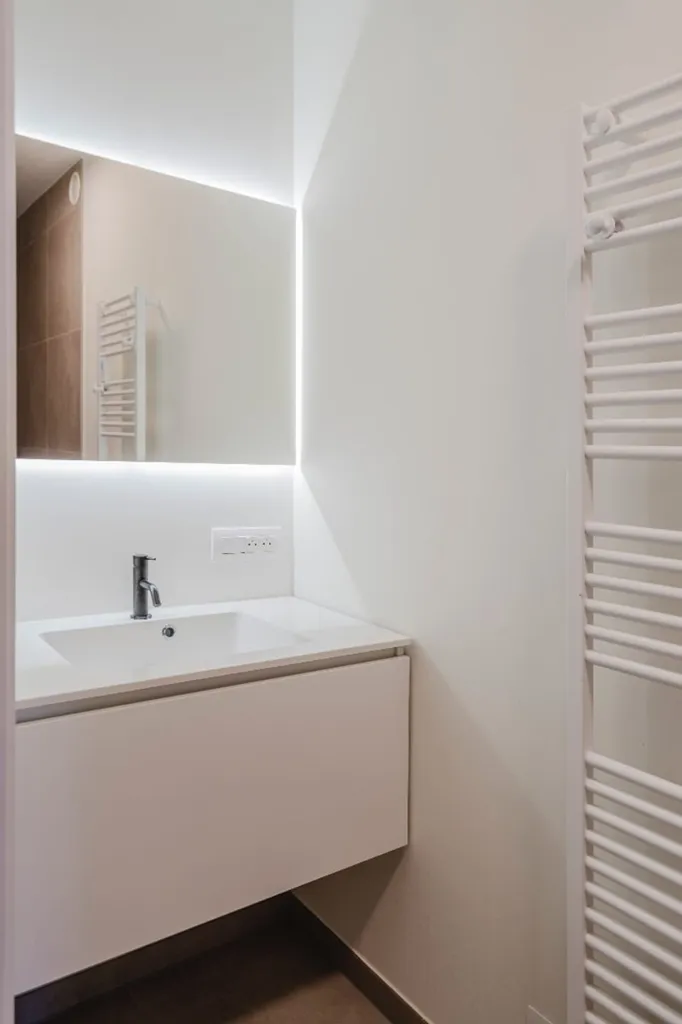 Salles de bain - Studio avec Terrasse et Parking à Kortrijk