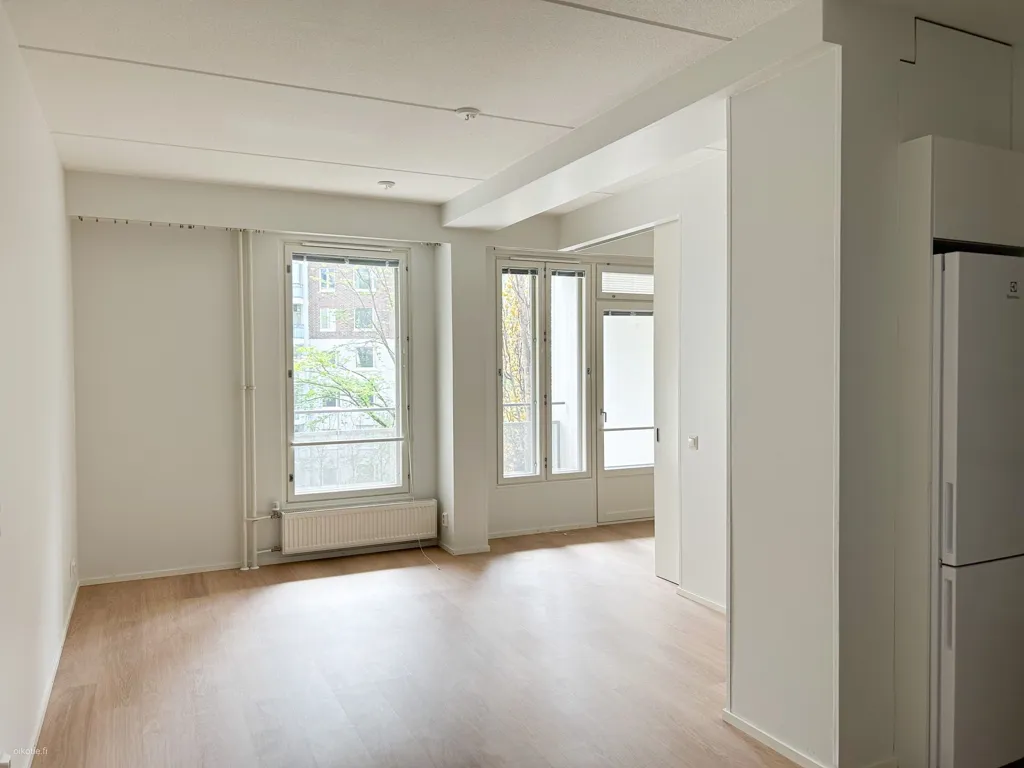 Living Room - Renovated Flat with Private Sauna in Sörnäinen