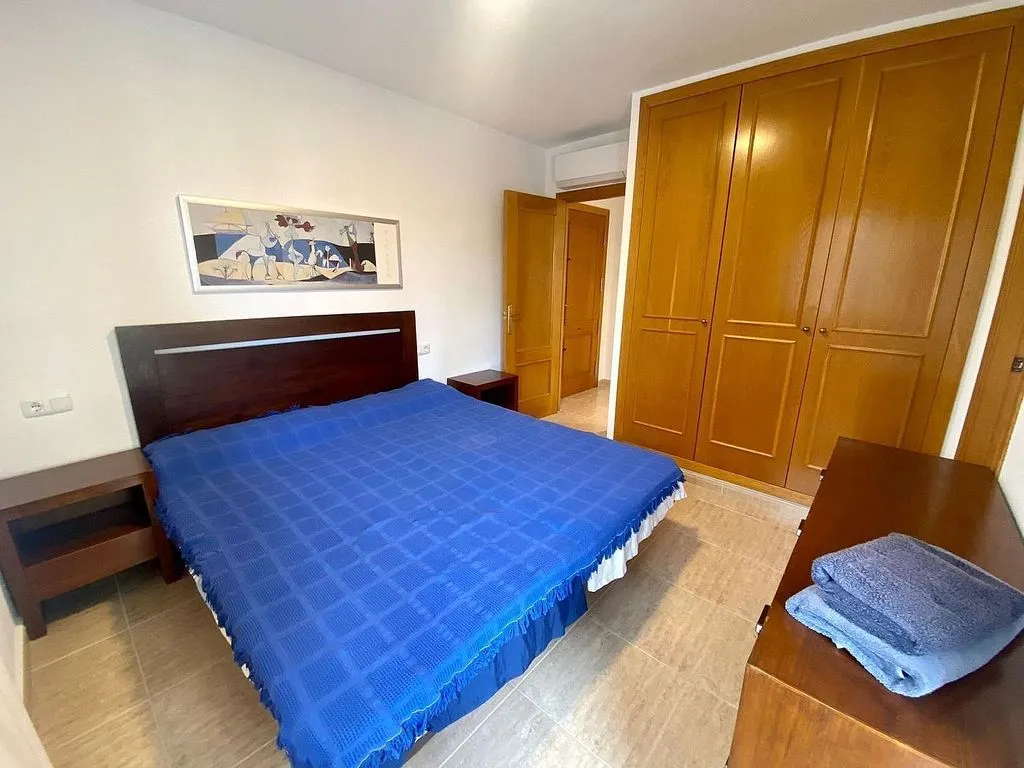 Magamistoad - Spacious Apartment with Sea View in Caleta