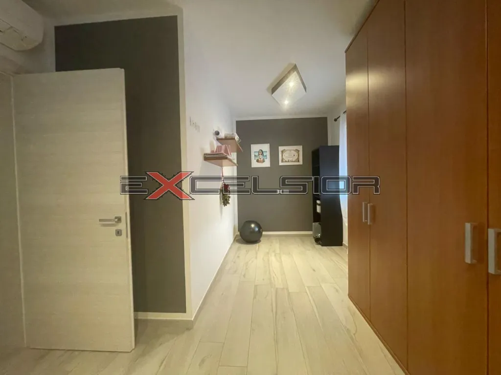 Esik - Rustic Villa with Private Garden in Adria