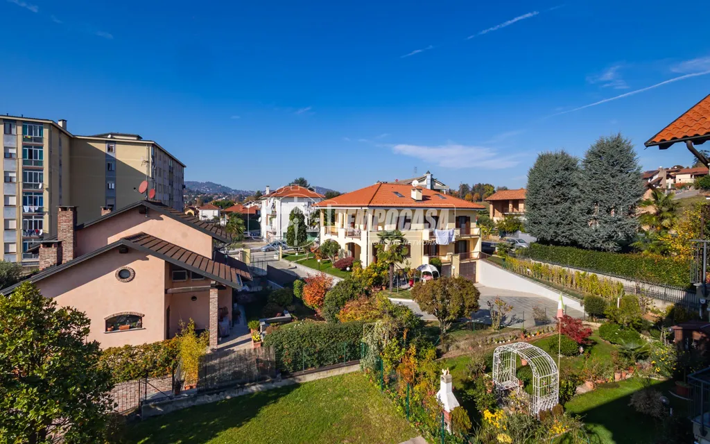 Vue aérienne - 5-Bedroom Apartment with Double Garage in Chieri