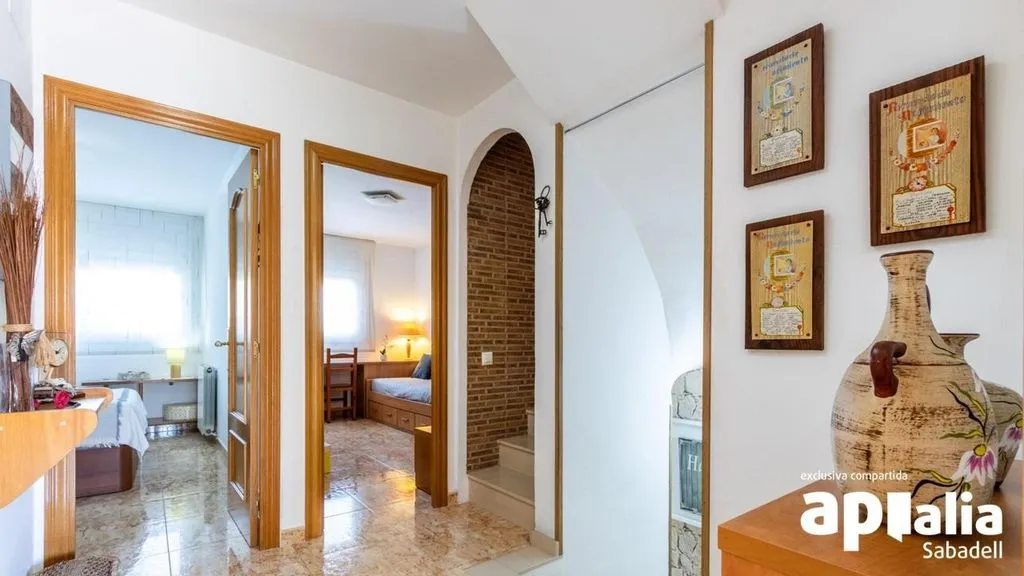 Entrée - Luxury Villa with Garden in Terrassa