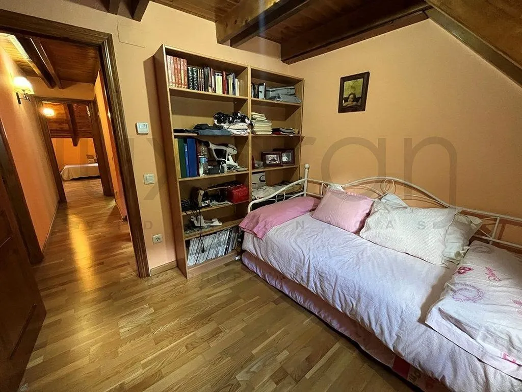 Chambres - Luxury Semidetached House with River View in Vielha