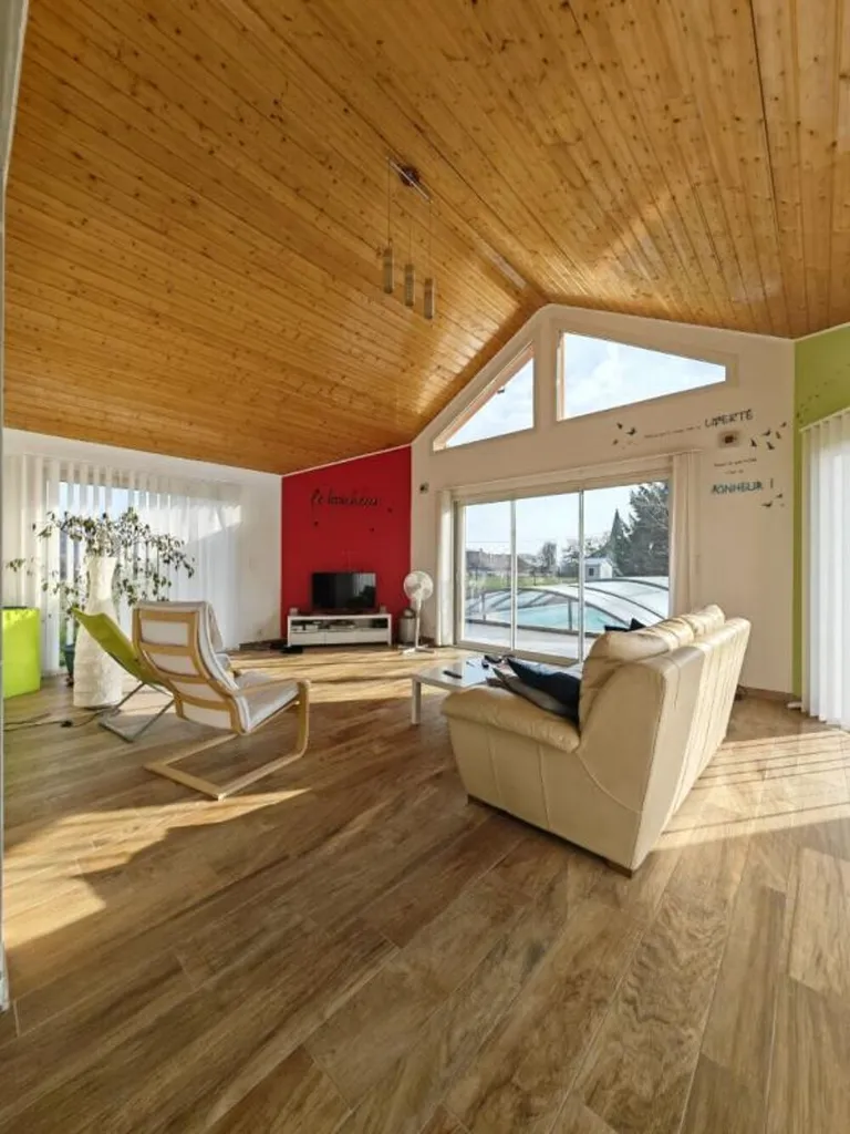 Soggiorno - Contemporary House with Pool near Orgelet