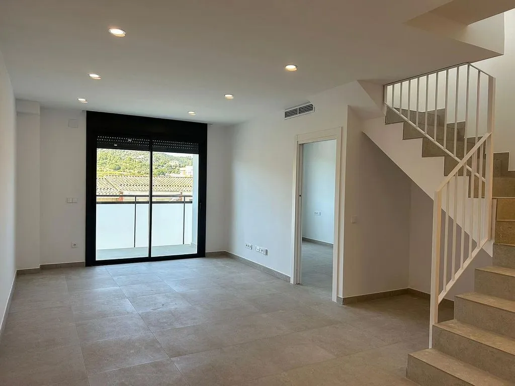 Elutuba - Ample Duplex with Terrace in Sant Pere de Ribes
