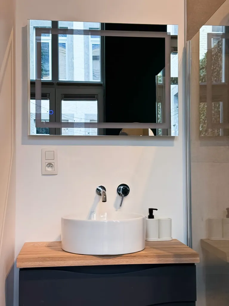 Salles de bain - Suite Privative Meublée dans Résidence Partagée à Namur
