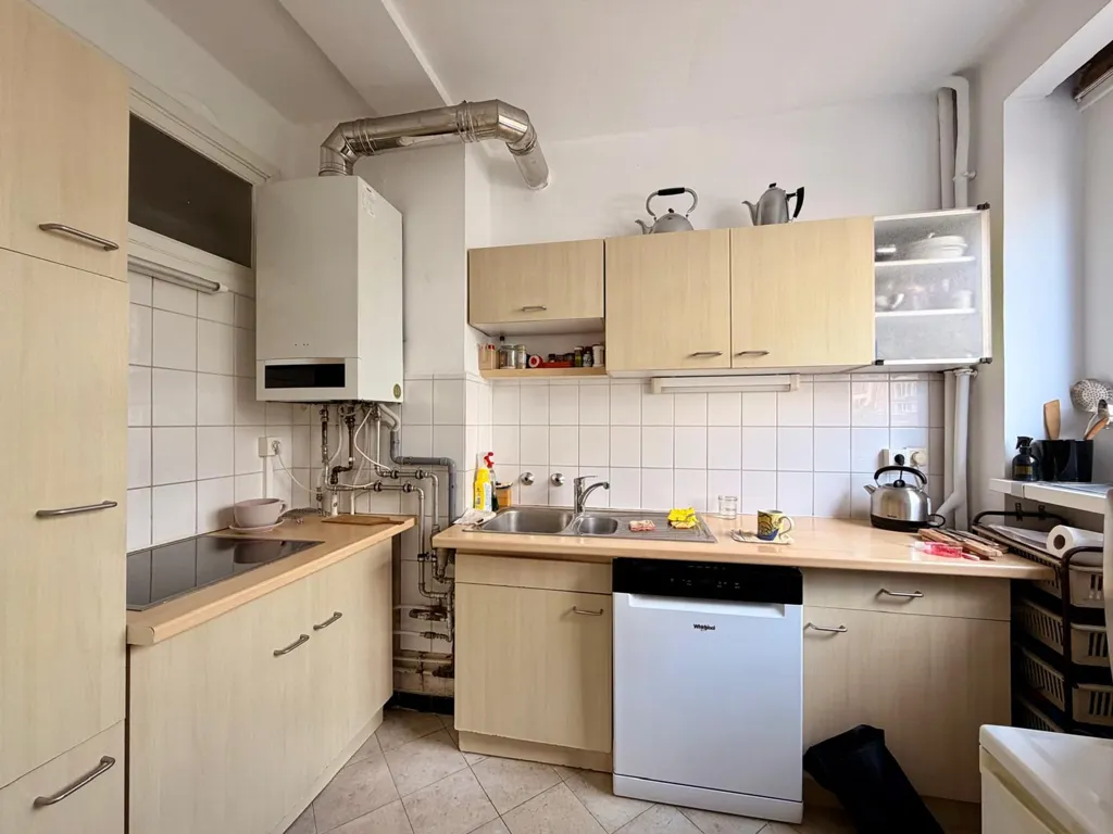 Köök - Furnished Studio with Elevator in Charleroi