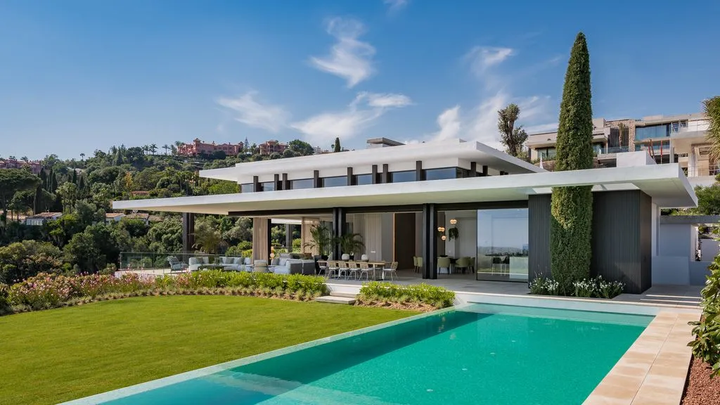 Piscine - Ultra-modern Villa with Panoramic Views in Benahavís