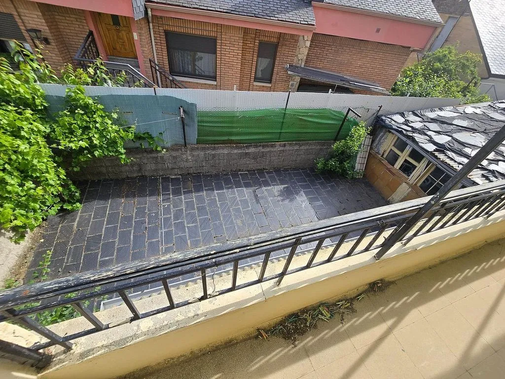 Rõdu - Chalet with Garden and Terrace in Bembibre