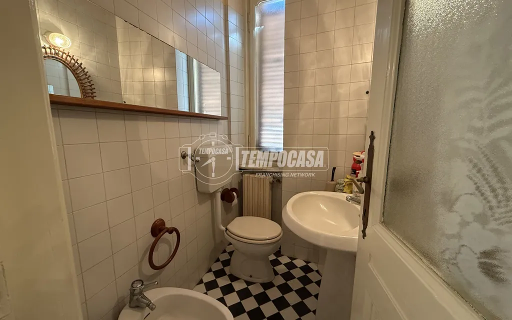 Bagni - Apartment with Balcony in Central Asti