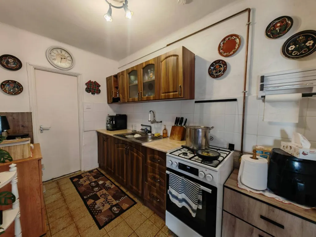 Cucina - House Part with Lake Proximity in Tata