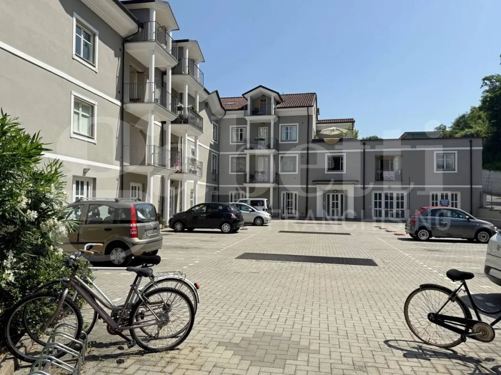 Extérieur - Bright Mansard Apartment in Bra