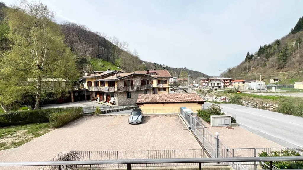 Balcon - Trilocale with Mountain Views in Chiusa di Pesio