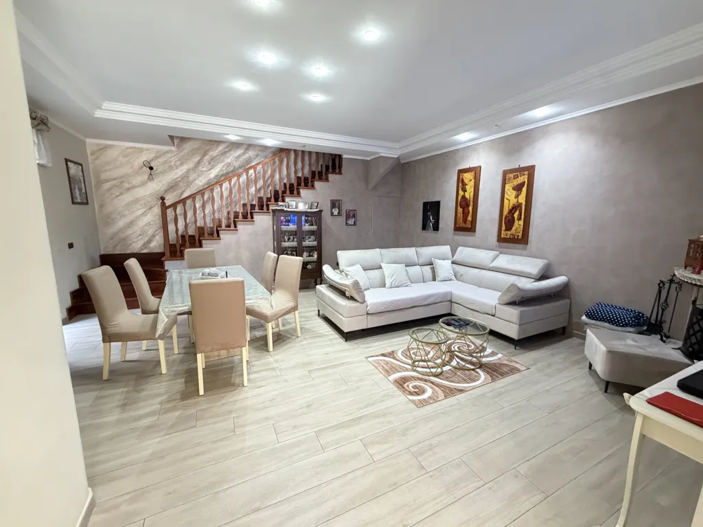 Elutuba - Apartment with Terrace in Casoria Centre