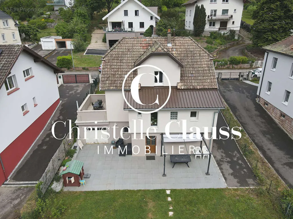 Õhuvaade - Renovated House with Garden in Soultz
