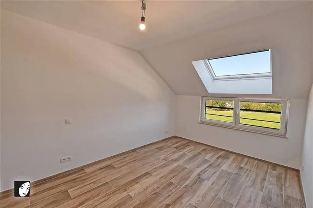 Rooms - Flat with Garden View in Mettet Centre
