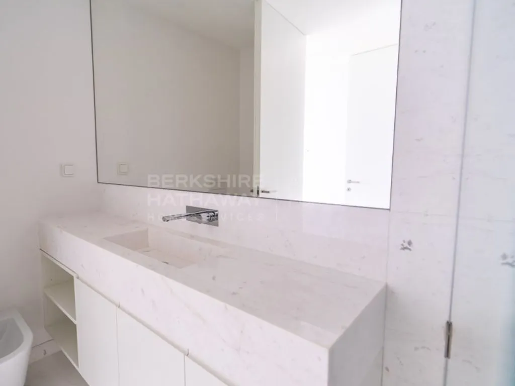Salles de bain - Luxury Duplex Flat with Rooftop in Cascais