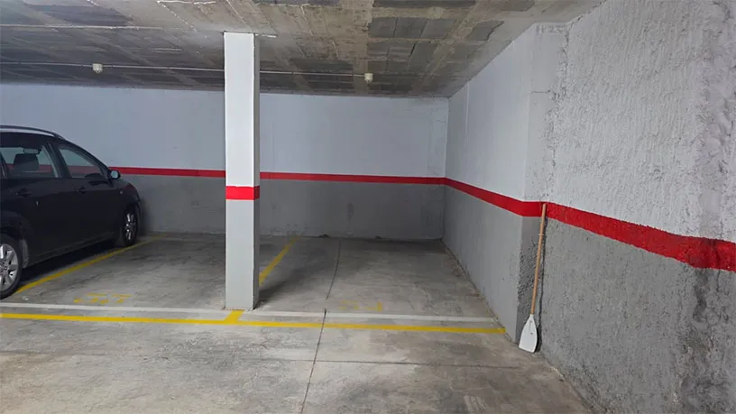 Garage - Garage with Parking in Sabadell