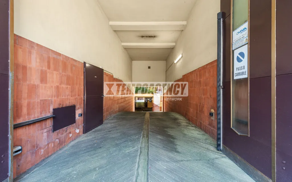 Entrée - Penthouse with Panoramic View in Milan