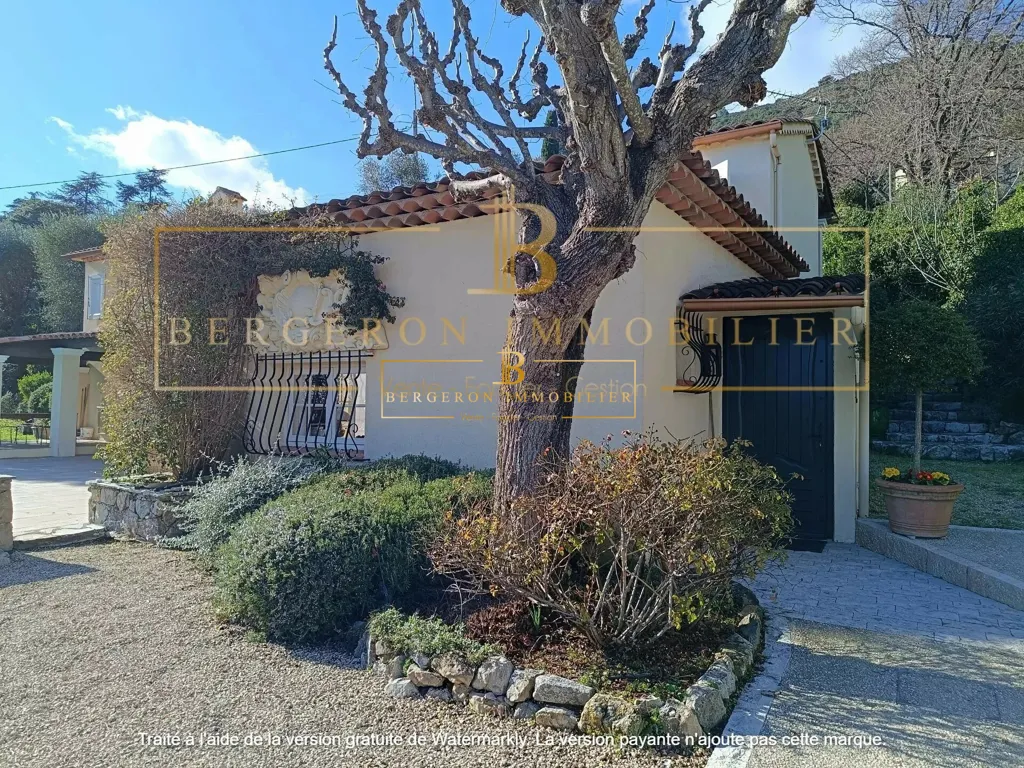 Extérieur - Villa avec Vue Panoramique et Piscine au Tignet