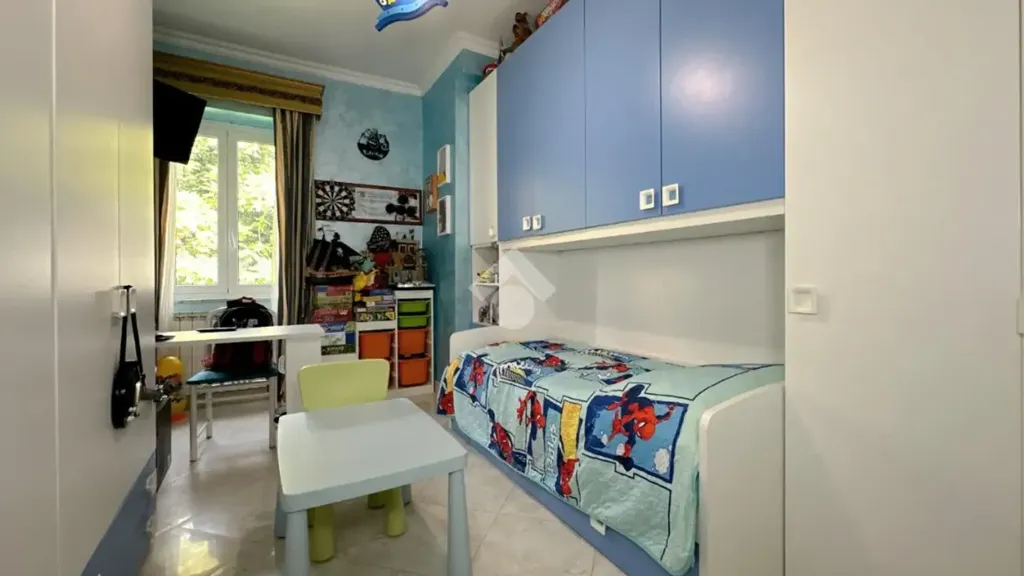 Chambres - 4-Room Apartment with Balcony in Monte Compatri