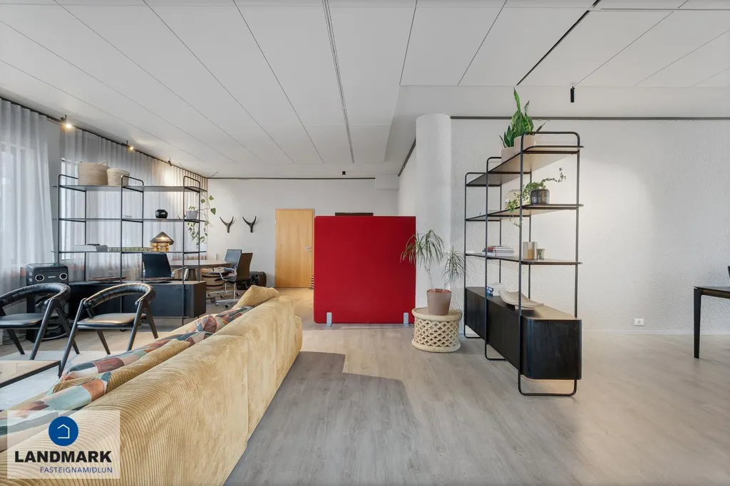 Studio - Renovated Retro Office Space in Reykjavik