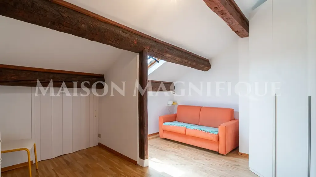 Bedrooms - Prestigious Apartment with Corso Giovecca View in Ferrara