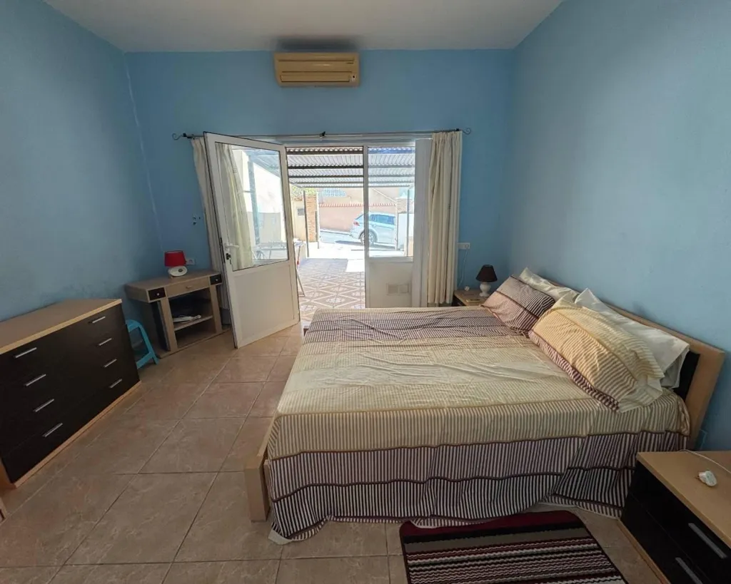 Magamistoad - Seven-Bedroom Villa with Pool in Ciudad Quesada