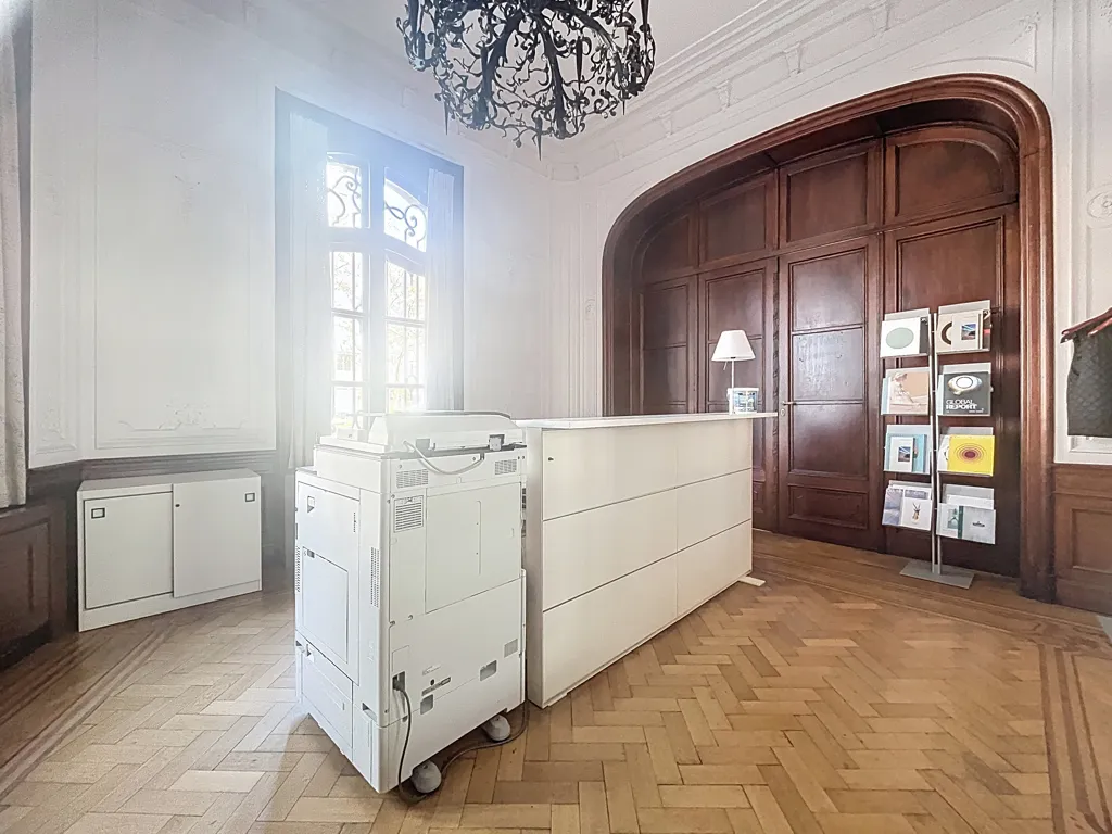 Bureau - Espace de Bureau avec Charme Authentique à Bruxelles