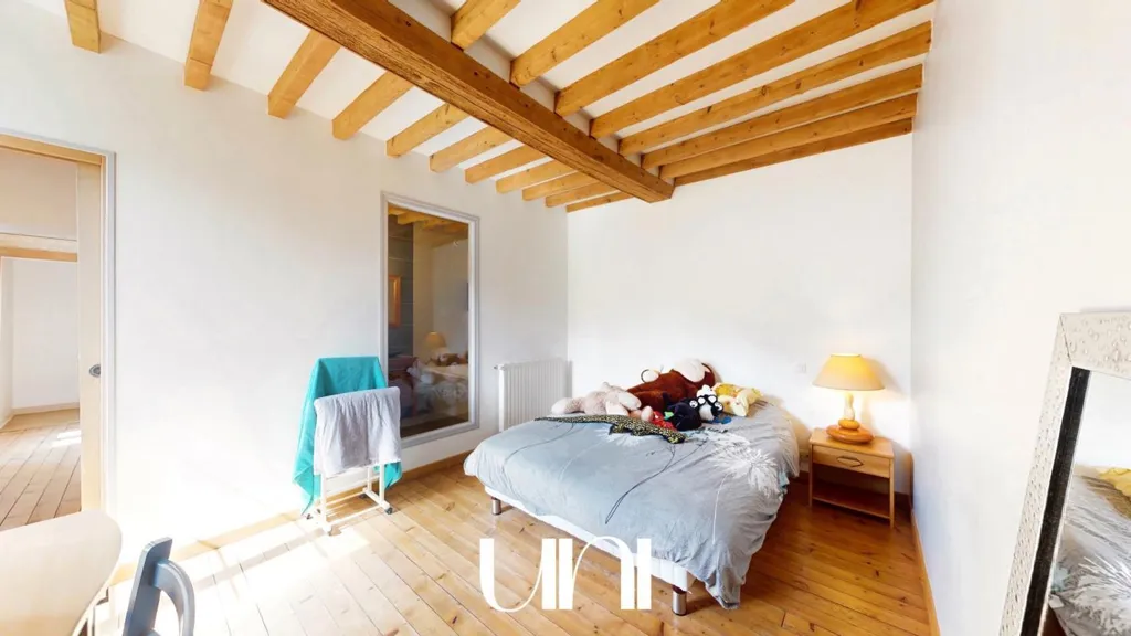 Chambres - Maison de Maître en Pierre avec Jardin à Anguerny
