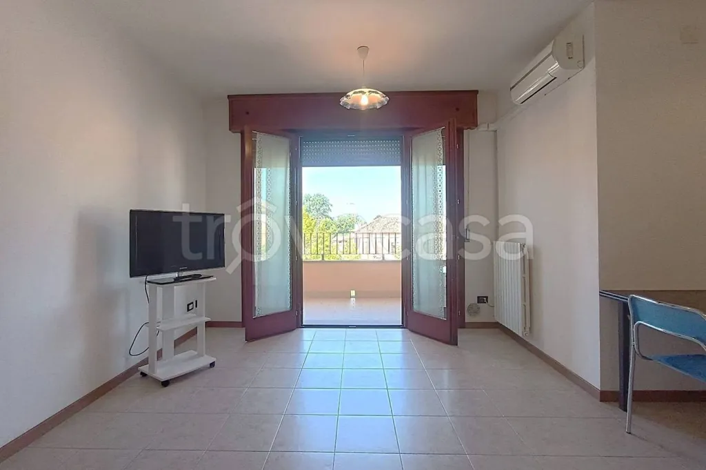 Esik - Balcony Flat in Sant'Agostino Centre